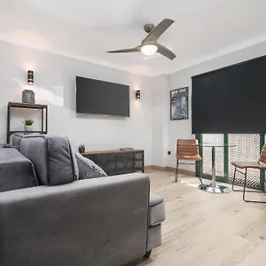 https://suite-homes-agua.es-andalucia.com